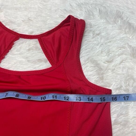 Elegant Red Sleeveless Tank Top - Picture 2 of 4